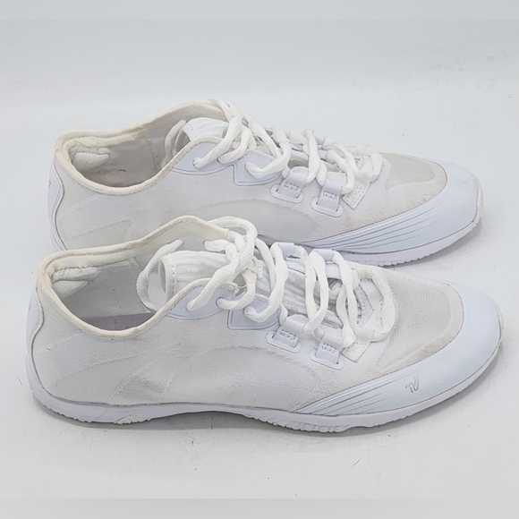 Varsity Spirit Phantom Cheer Shoes Ultra Lightweight Superior Grip In White 10 - Picture 5 of 16